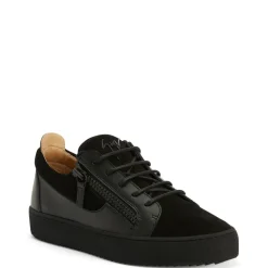 FRANKIE